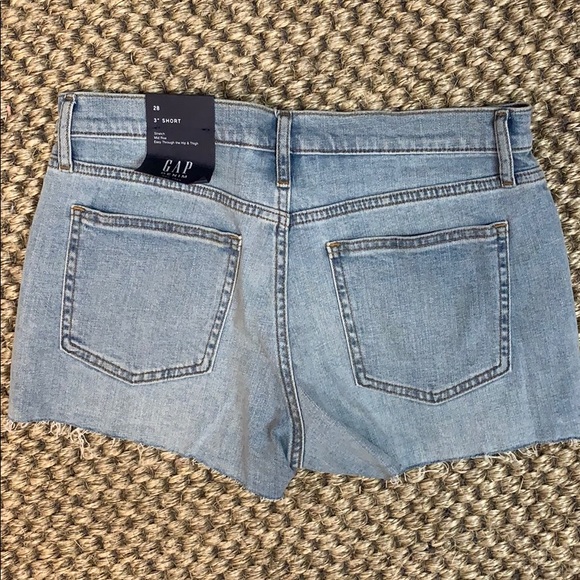 BRAND NEW jean shorts - Picture 4 of 4